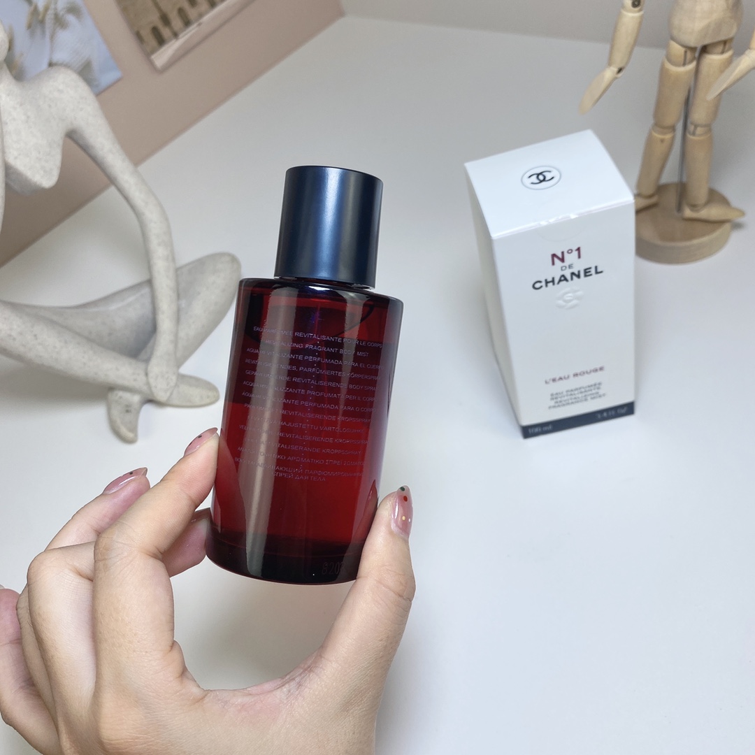 Chanel perfume