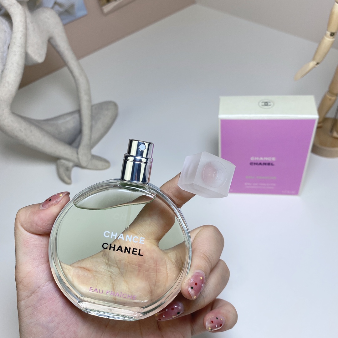 Chanel perfume