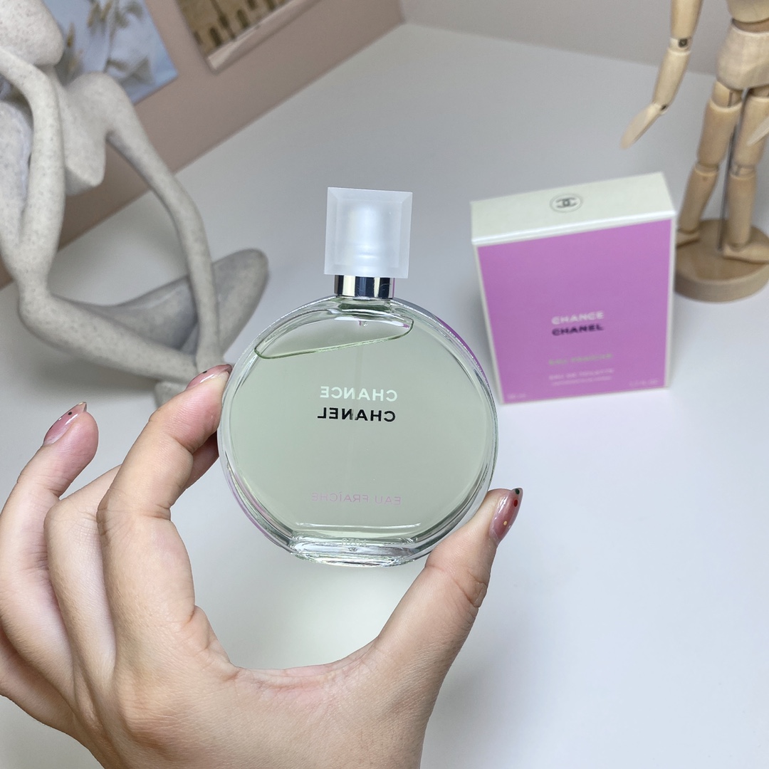 Chanel perfume