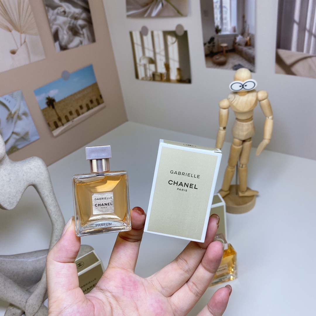 Chanel perfume