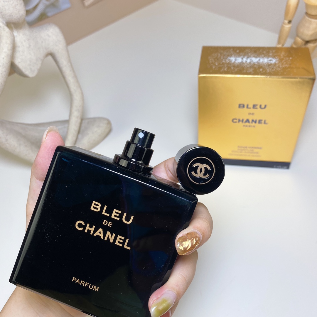 Chanel perfume