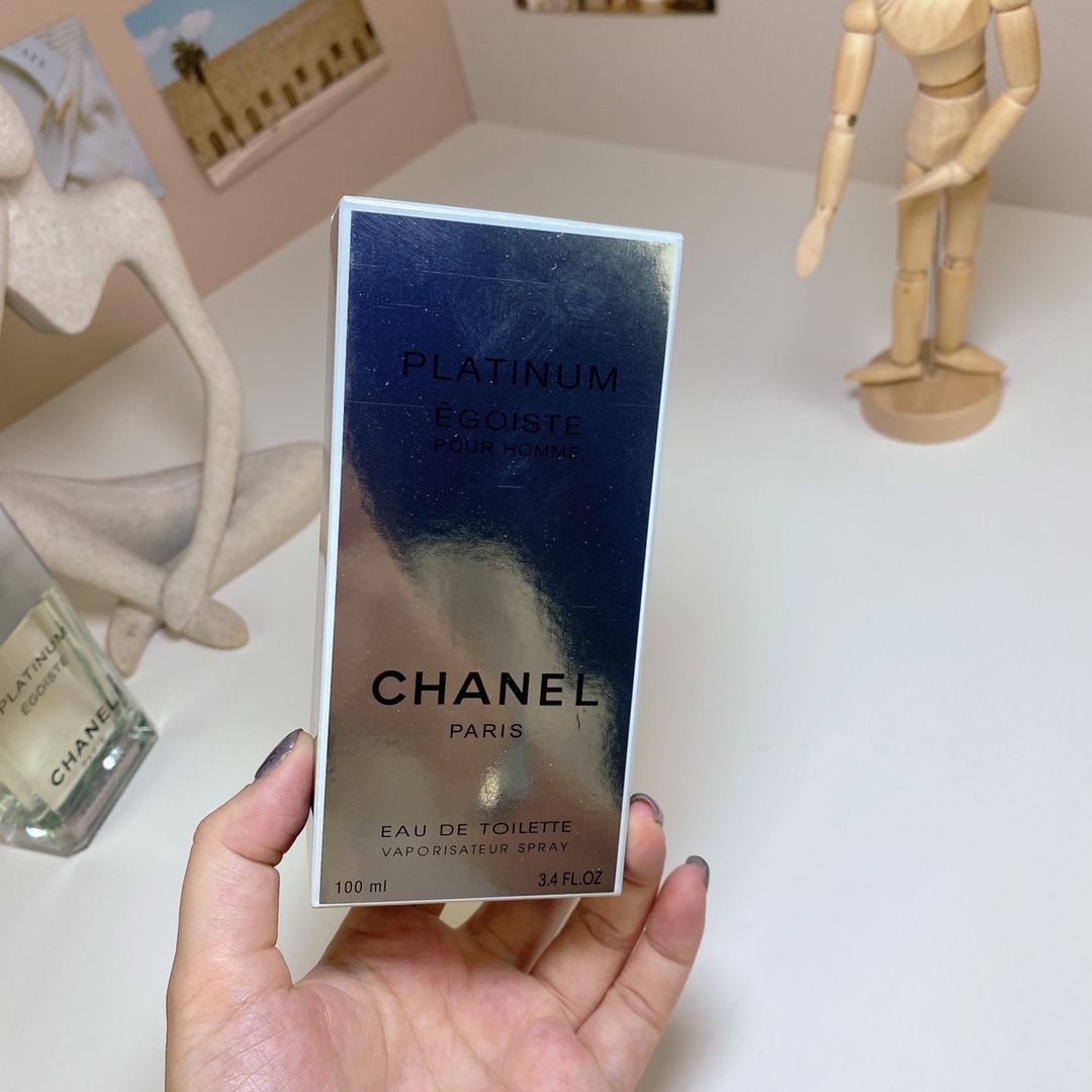 Chanel perfume
