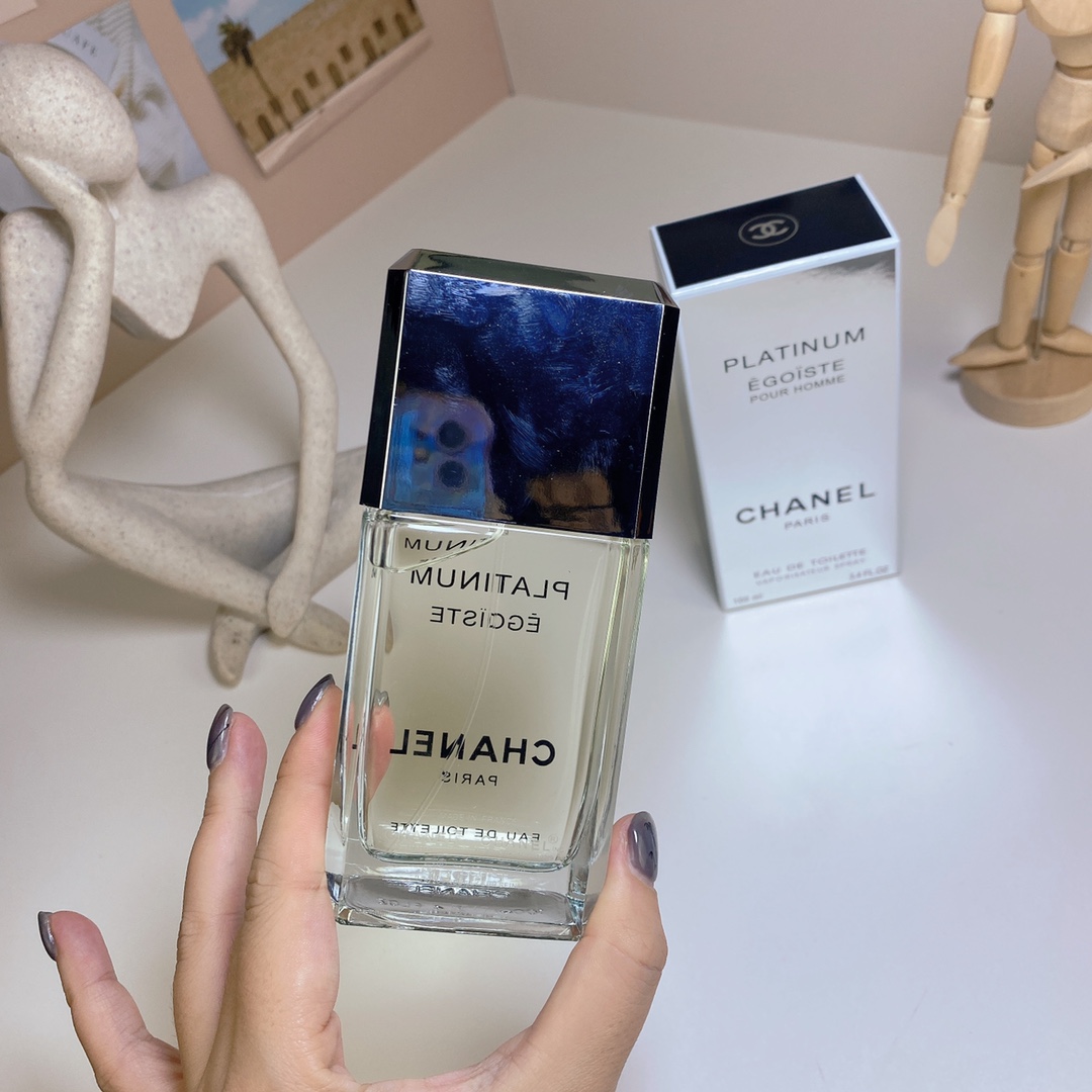 Chanel perfume
