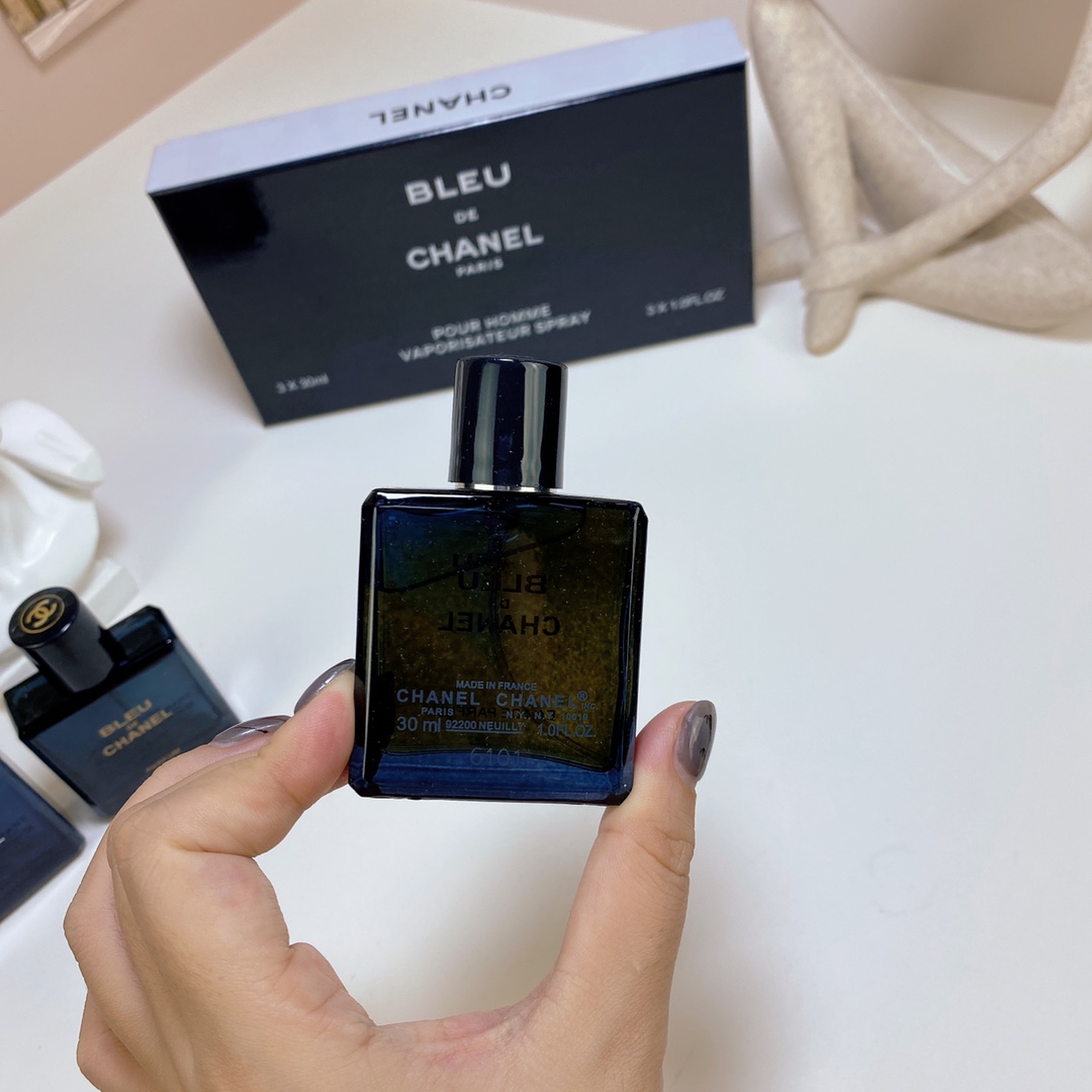 Chanel perfume