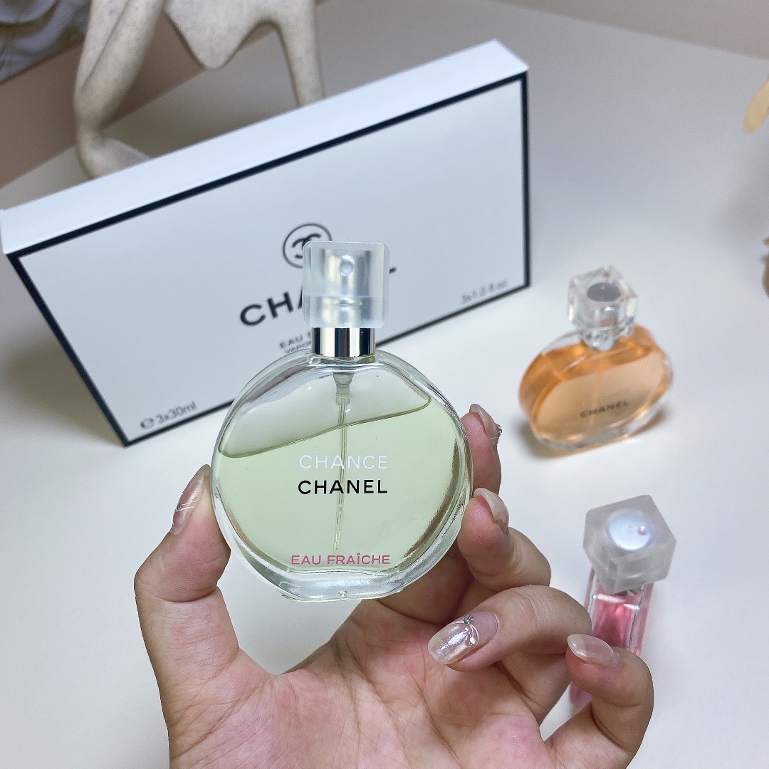 Chanel perfume