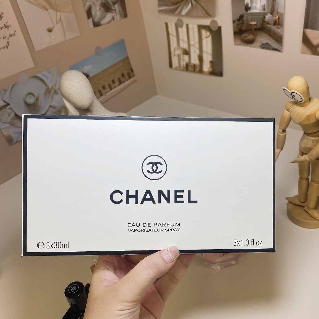 Chanel perfume