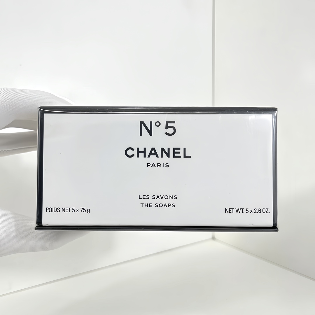 Chanel perfume