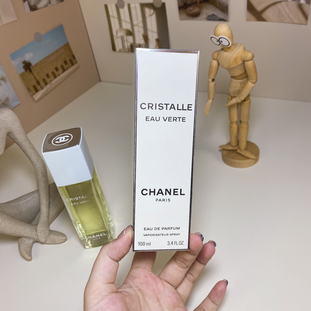 Chanel perfume
