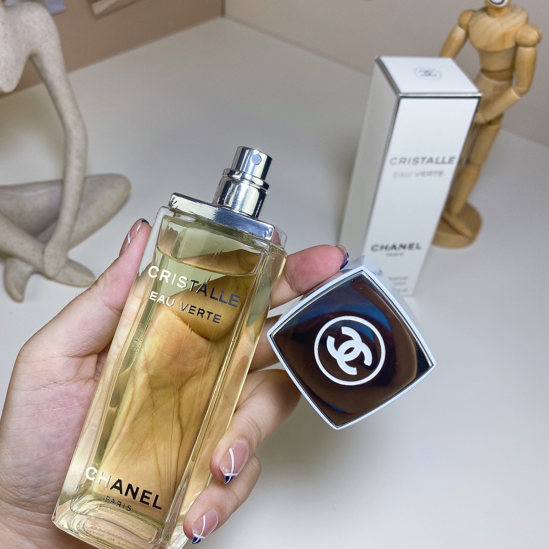Chanel perfume