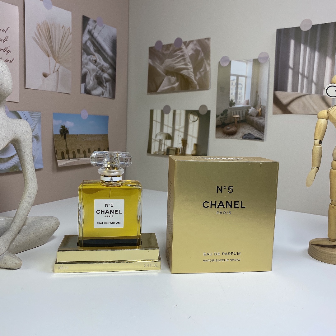 Chanel perfume