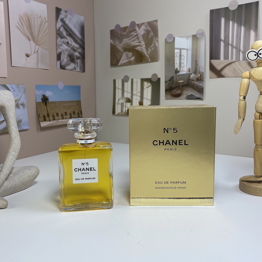 Chanel perfume