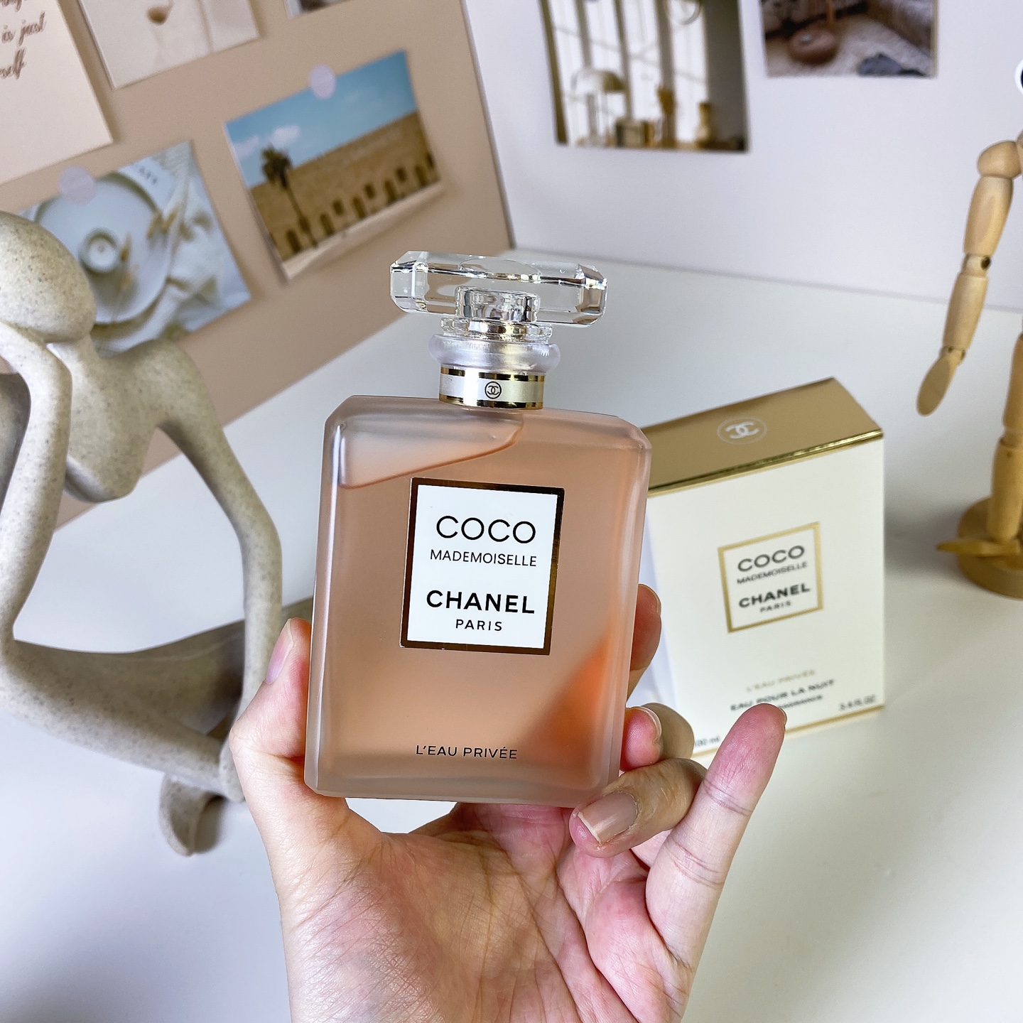 Chanel perfume