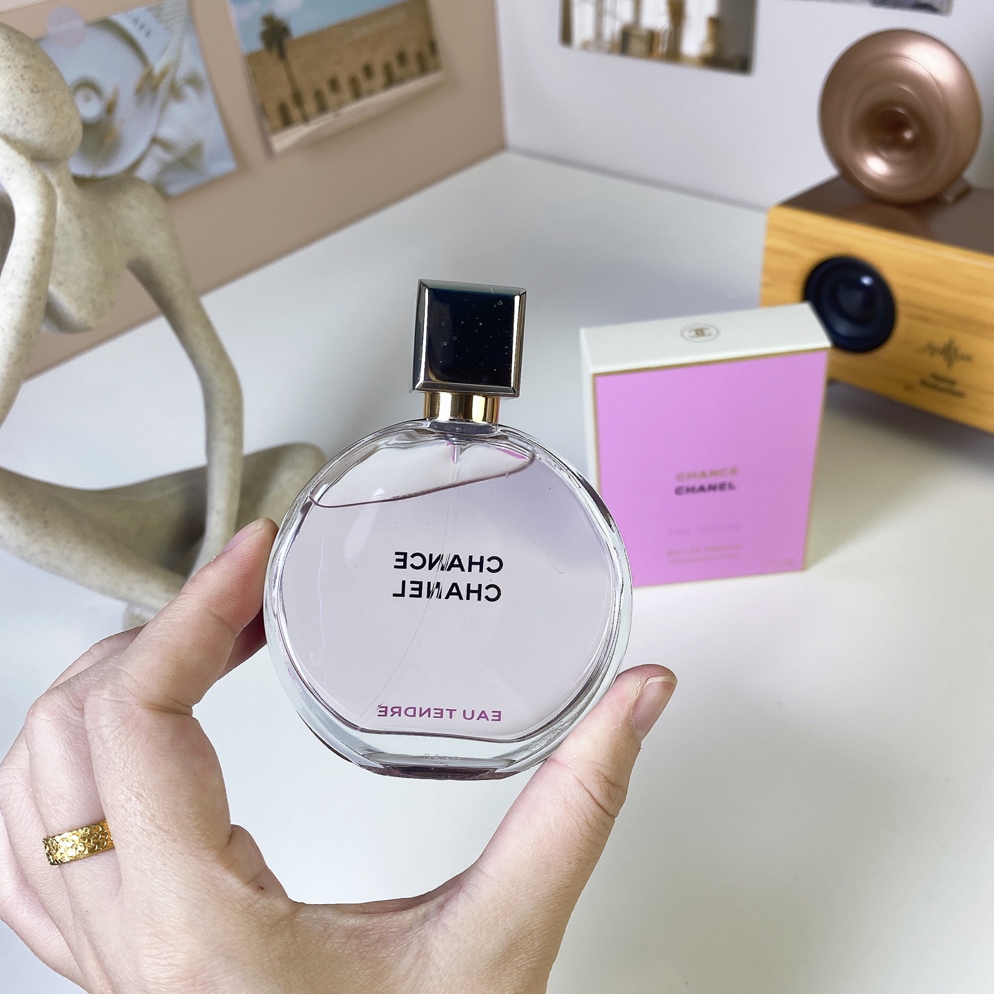 Chanel perfume