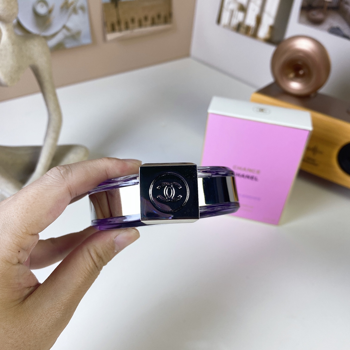 Chanel perfume