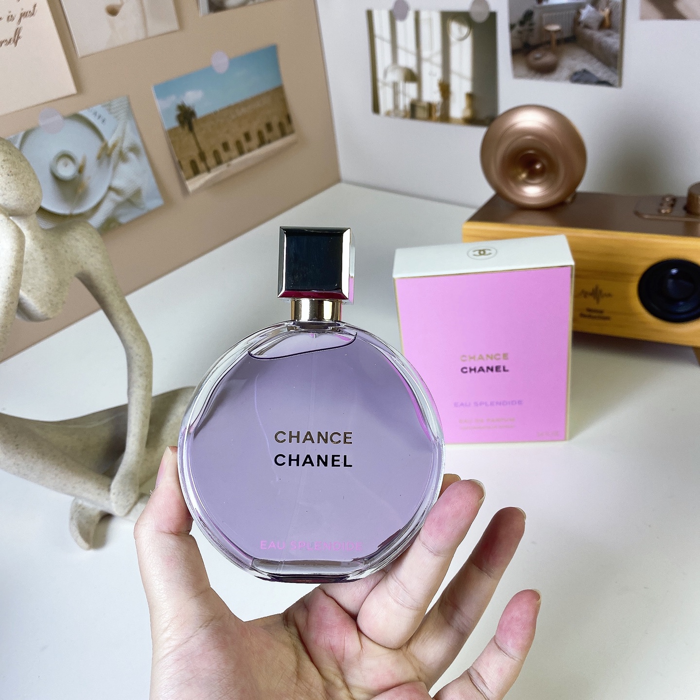 Chanel perfume