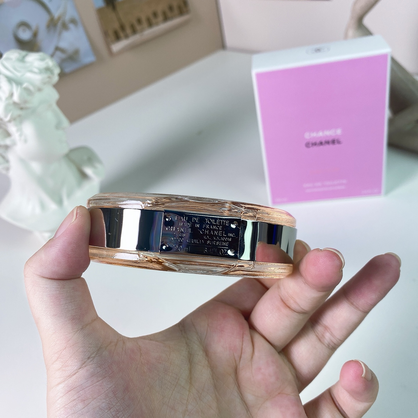 Chanel perfume