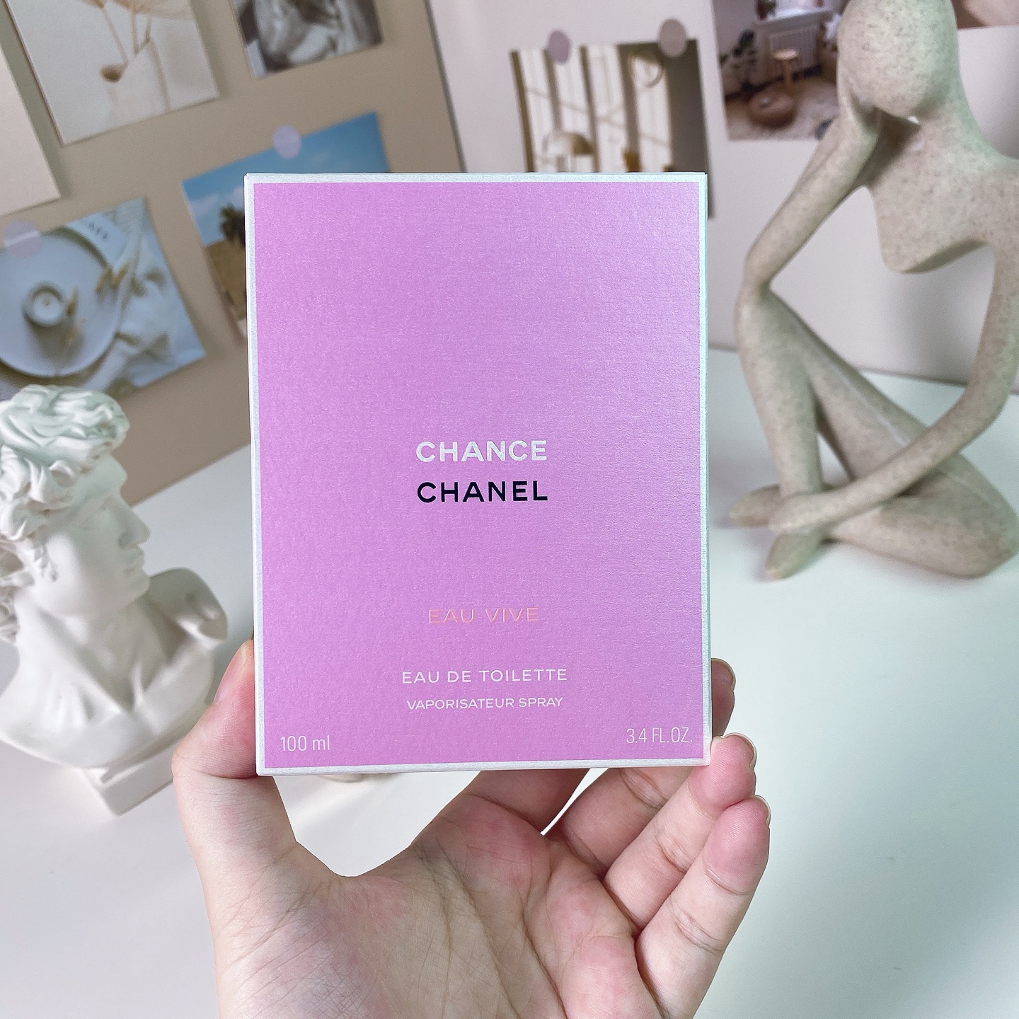 Chanel perfume