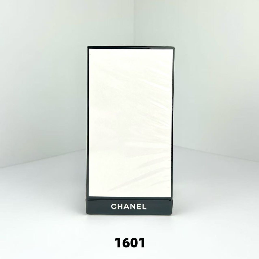 Chanel perfume
