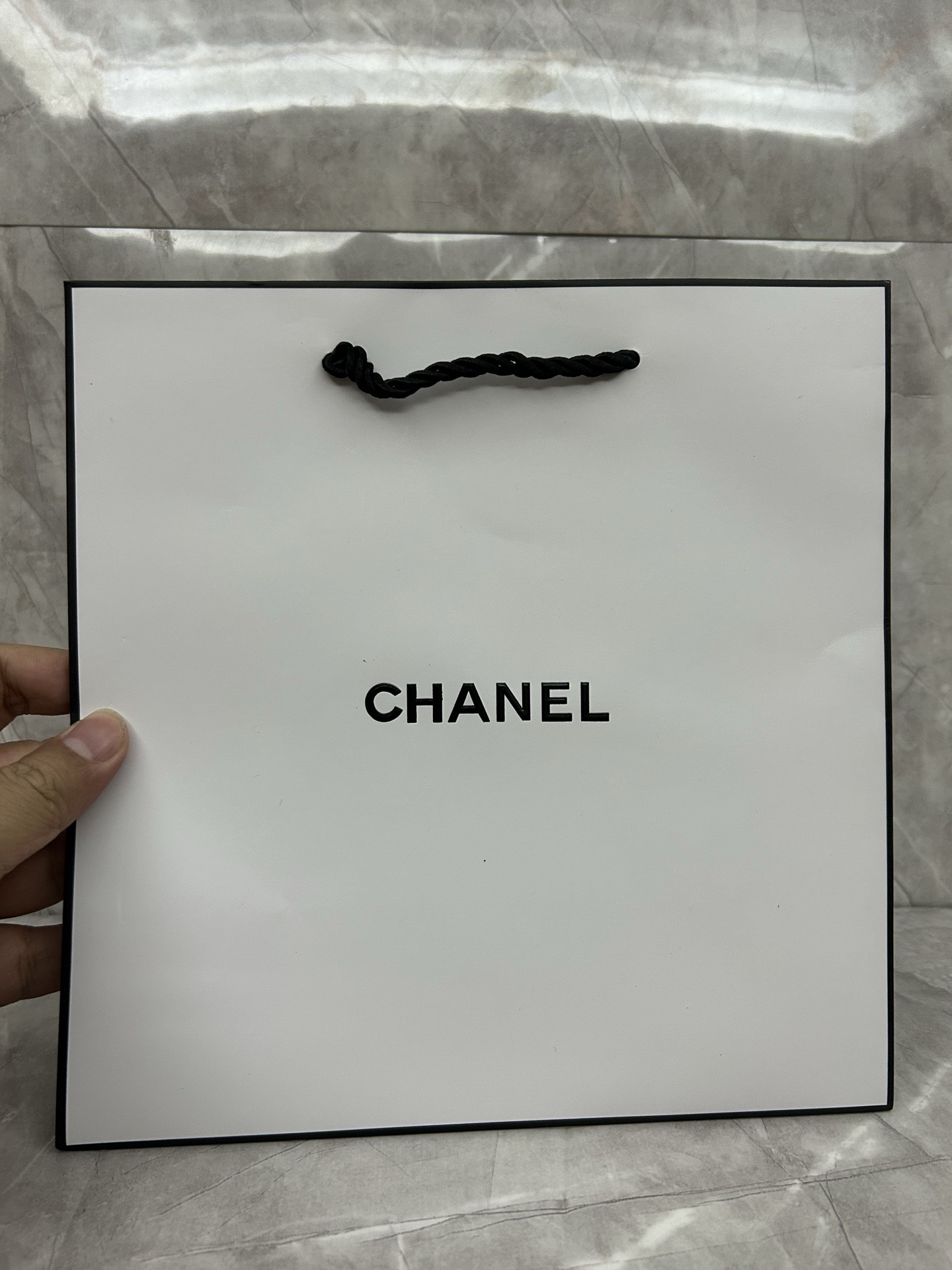 Chanel perfume