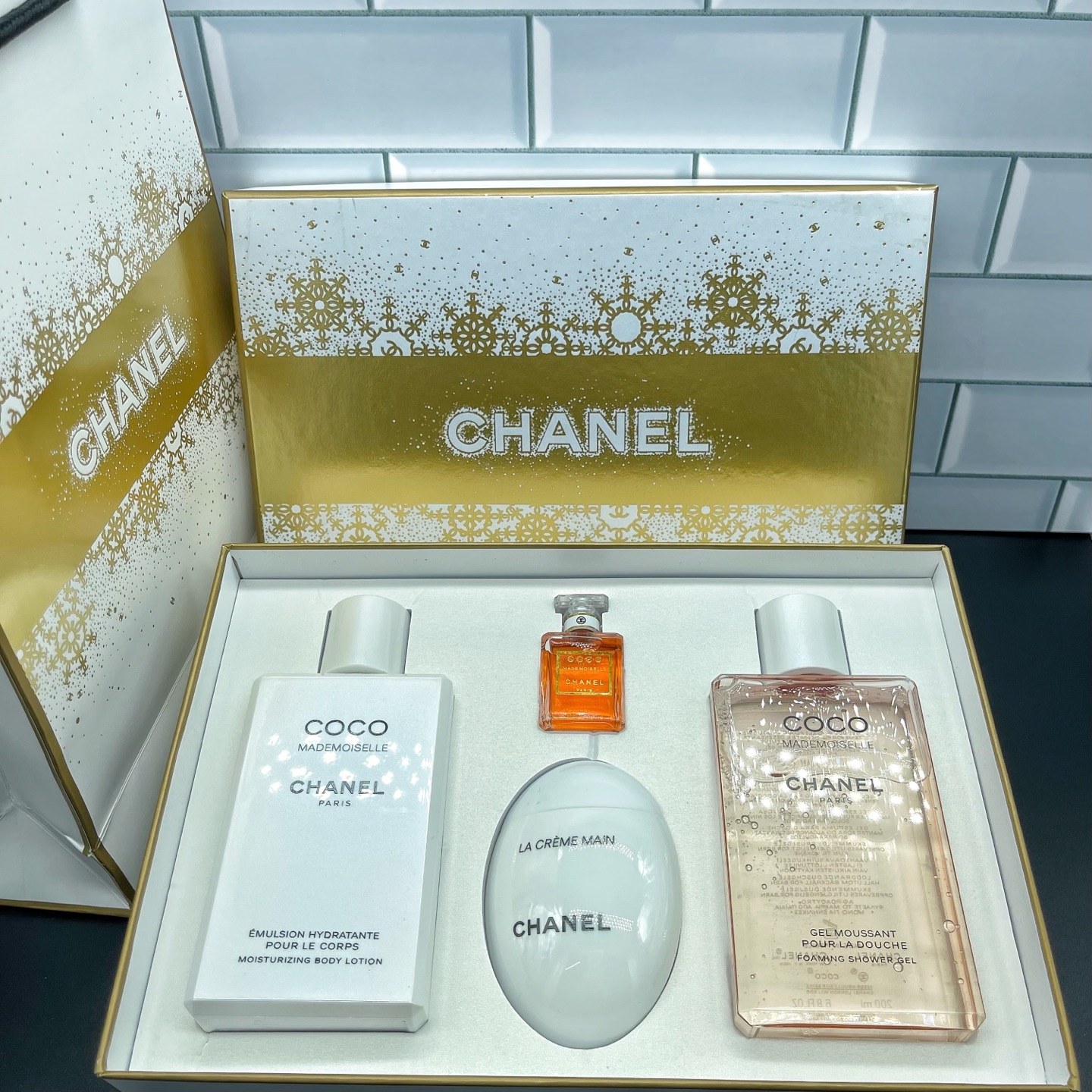 Chanel perfume