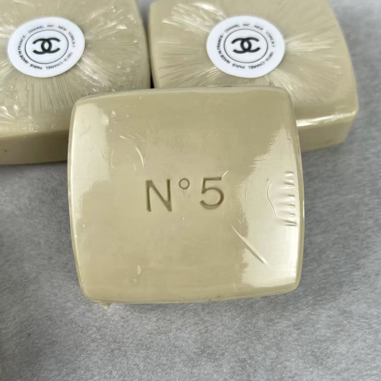 Chanel perfume