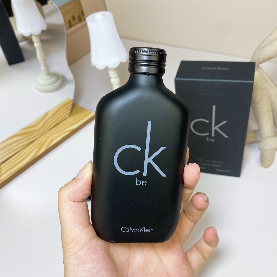 LV perfume