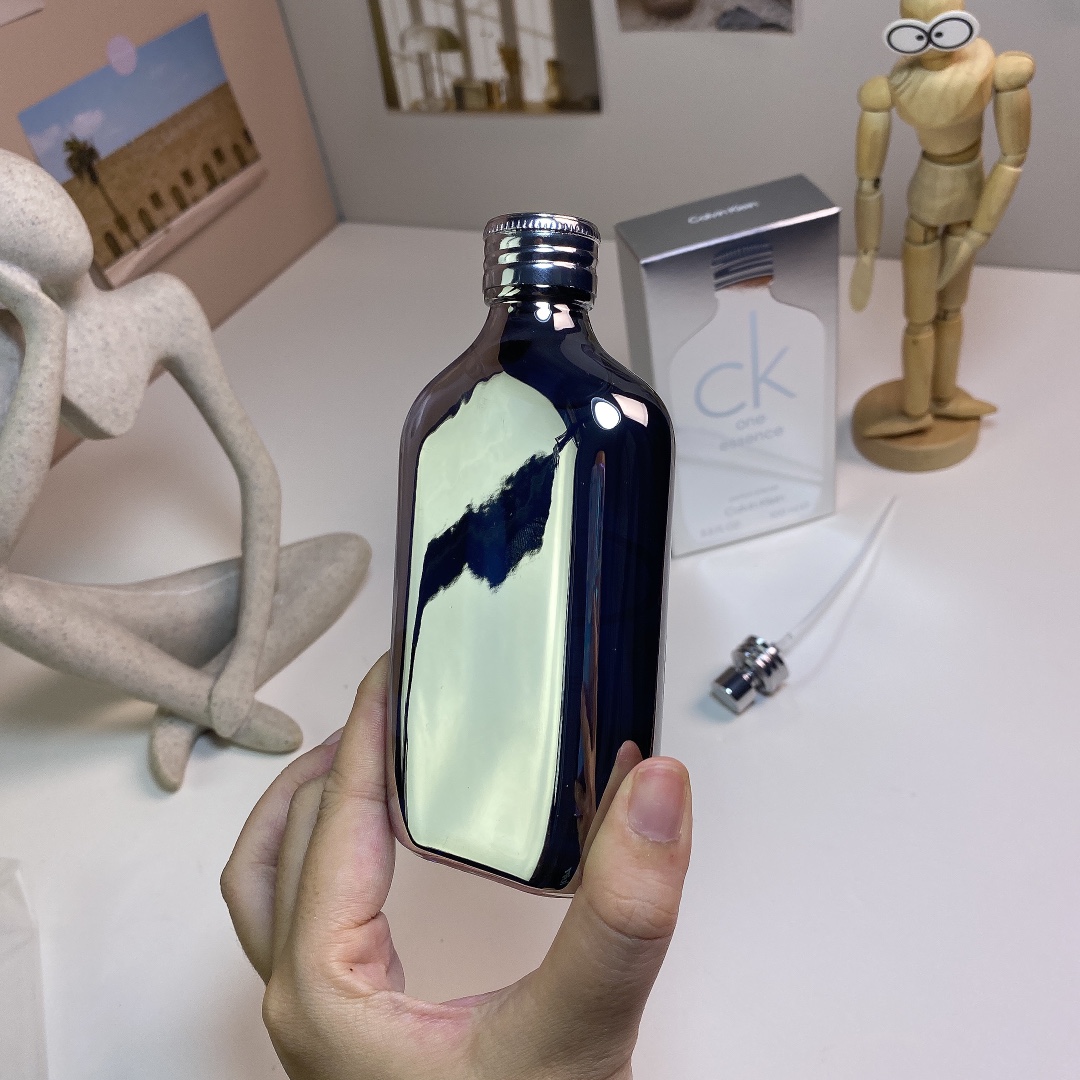 LV perfume