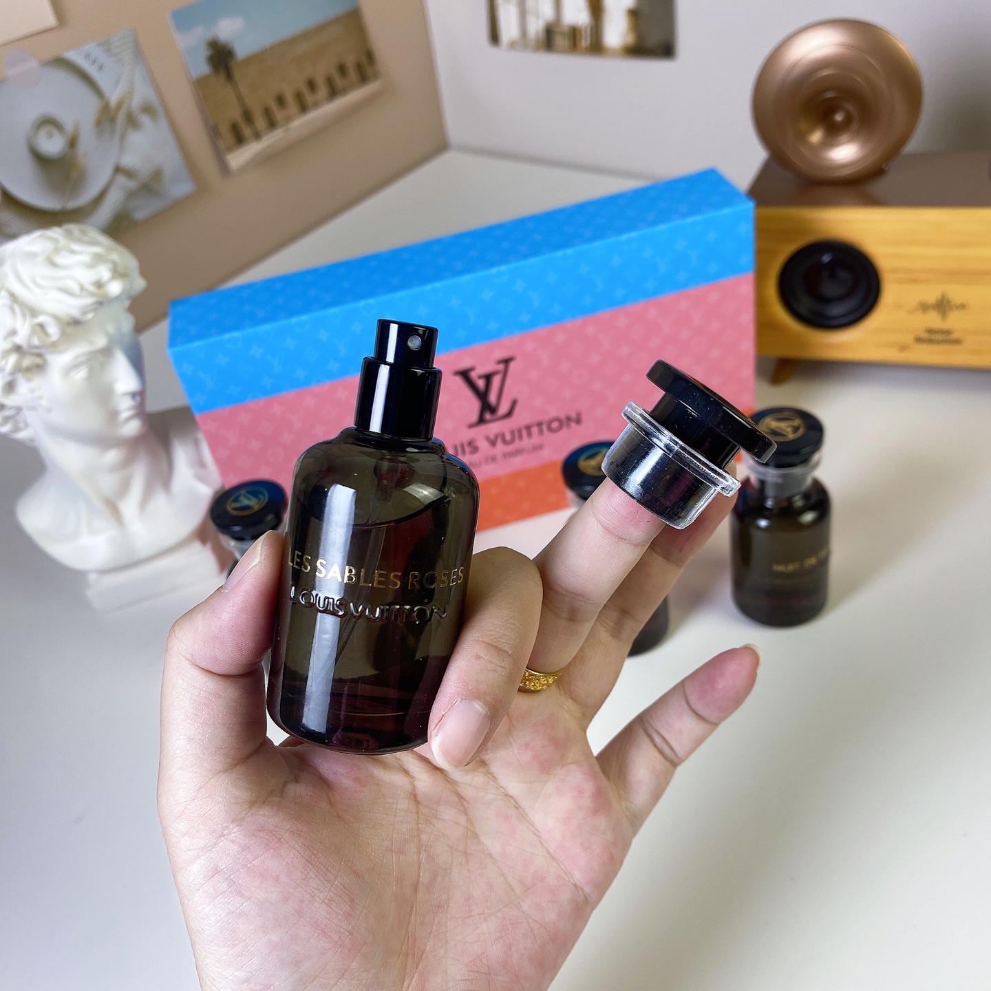 LV perfume