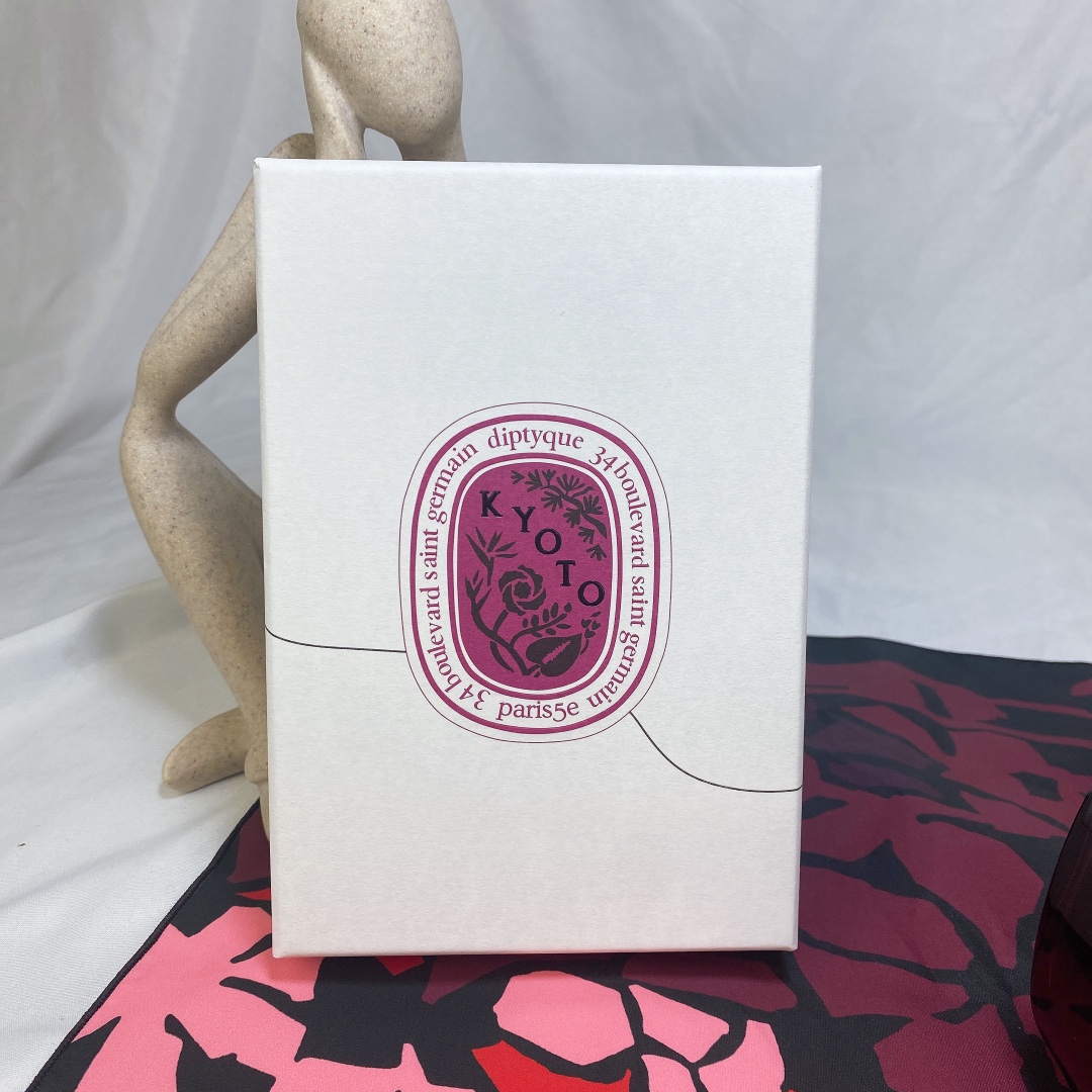 Tiptie perfume