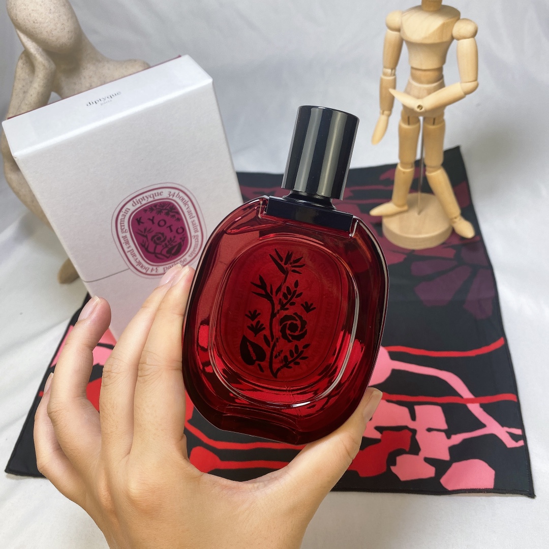 Tiptie perfume
