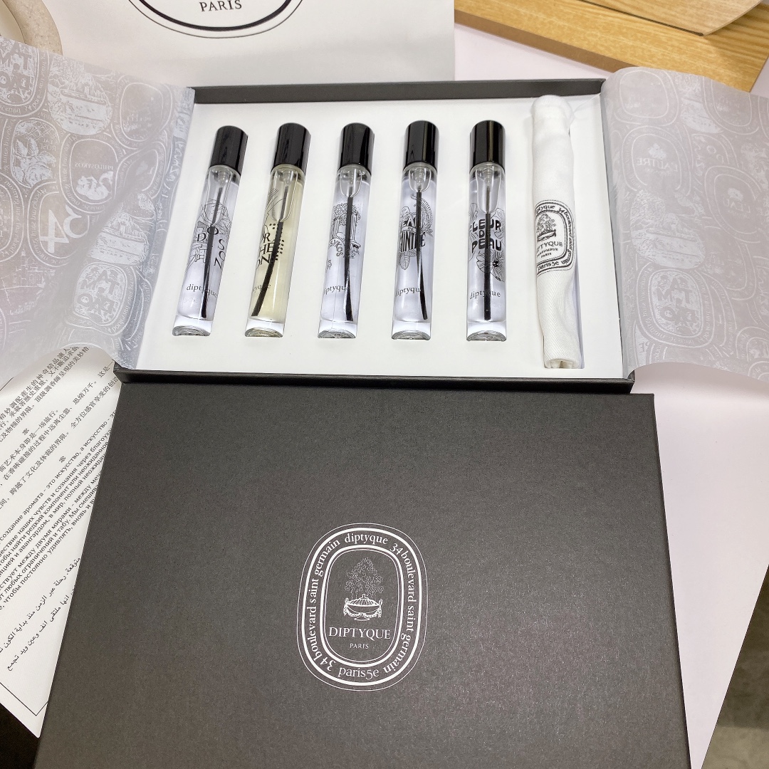 Tiptie perfume