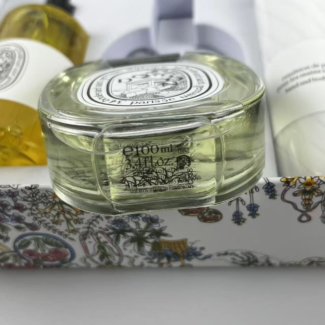 Tiptie perfume