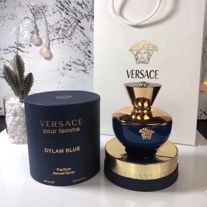 Versace perfume