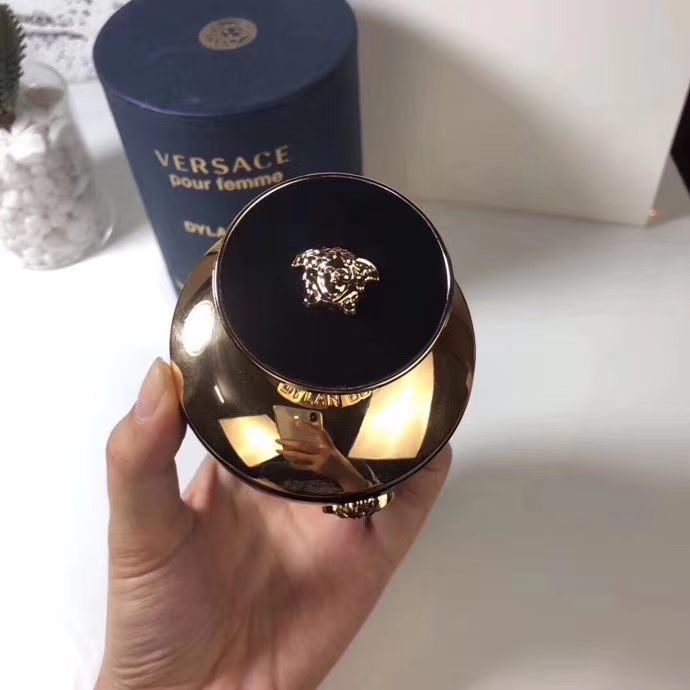 Versace perfume