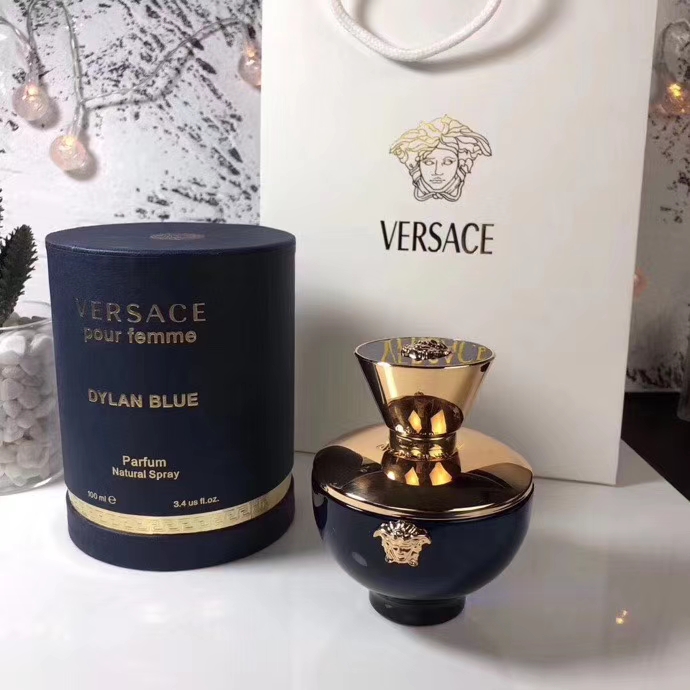 Versace perfume
