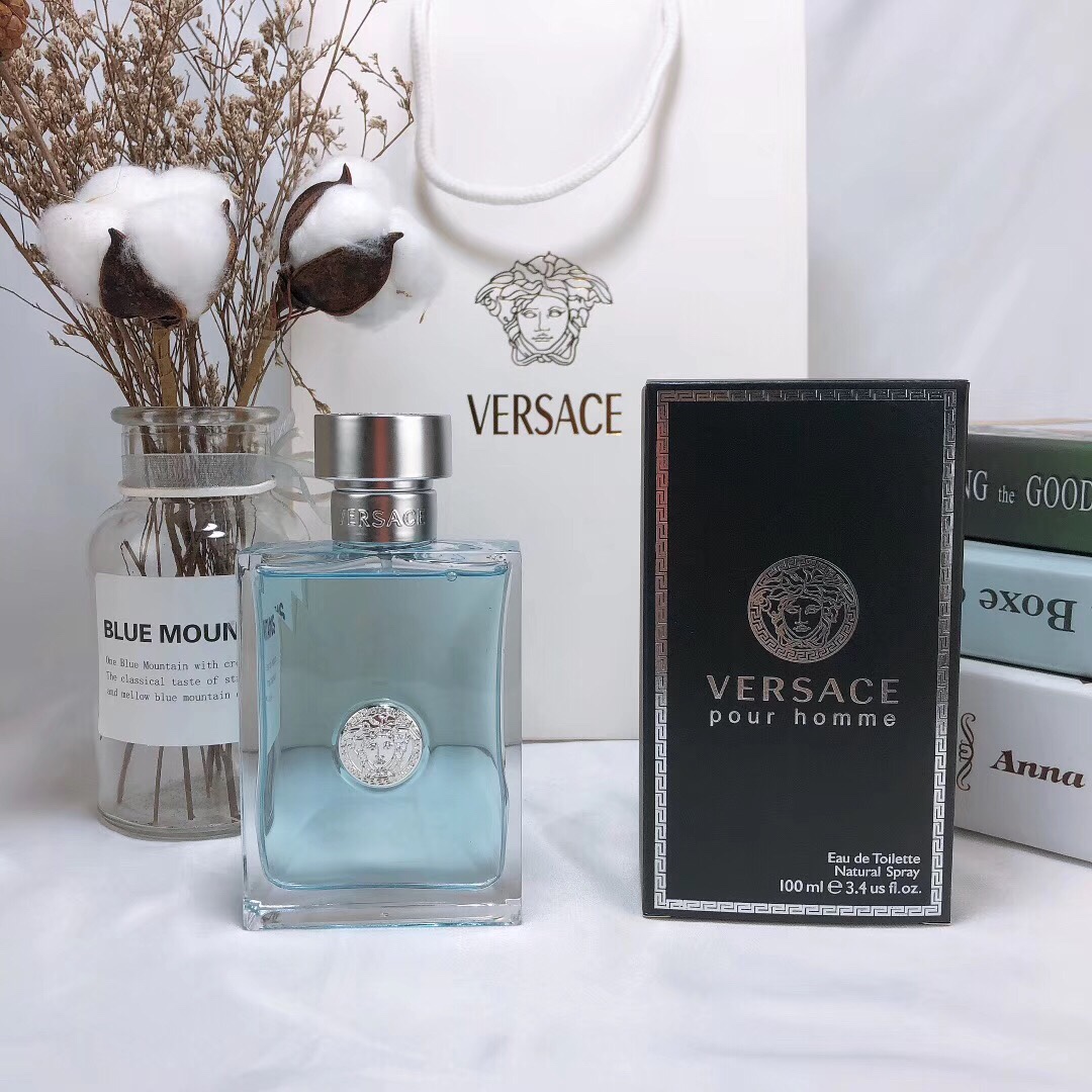 Versace perfume