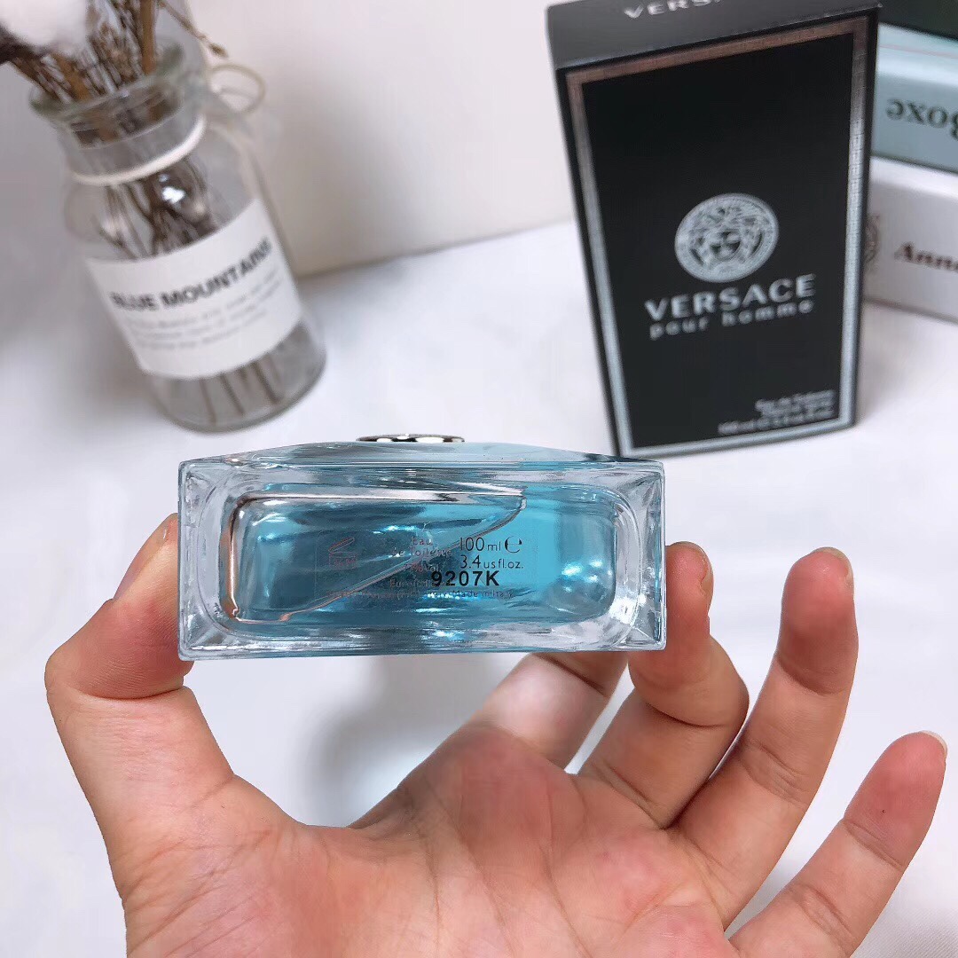 Versace perfume