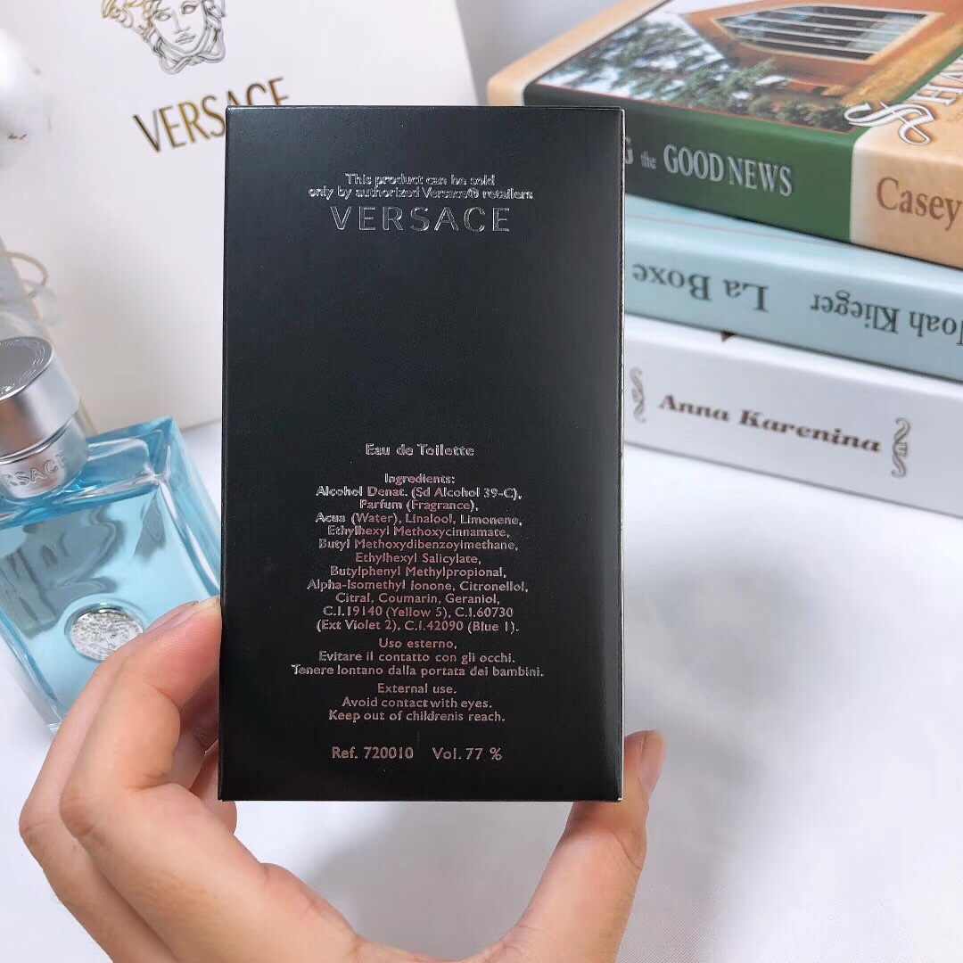 Versace perfume
