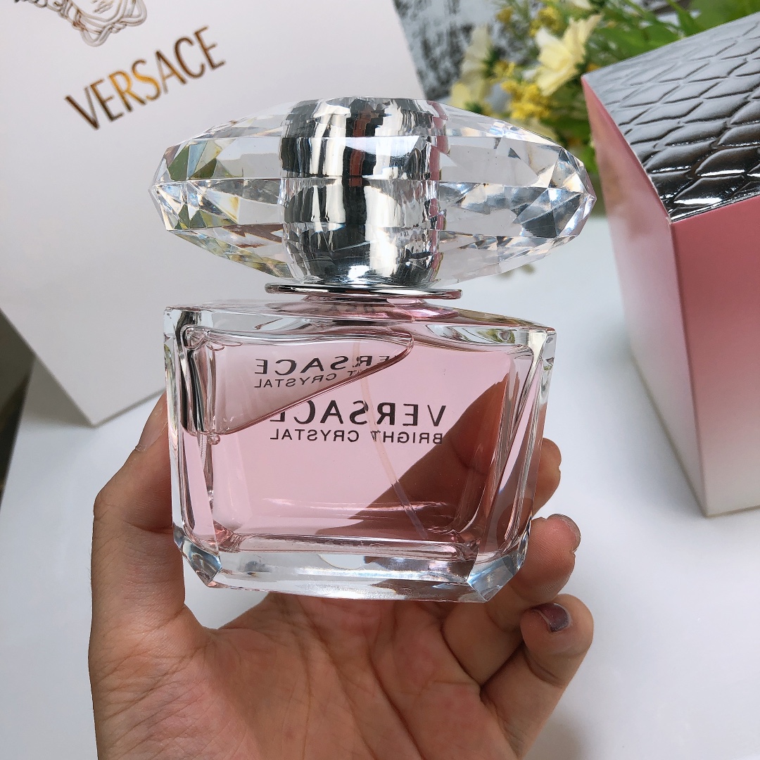 Versace perfume