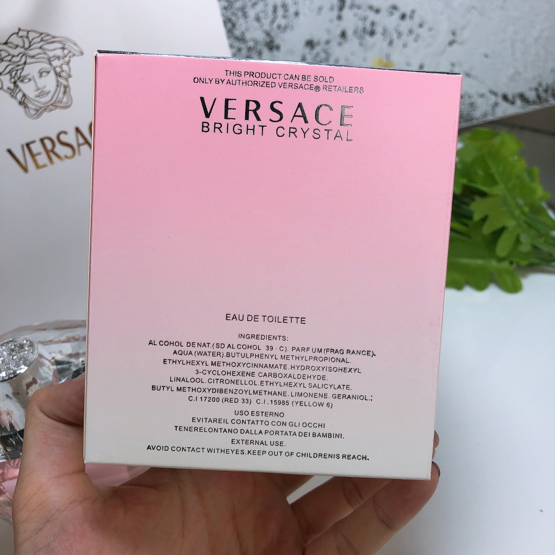 Versace perfume
