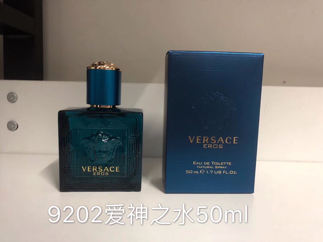 Versace perfume
