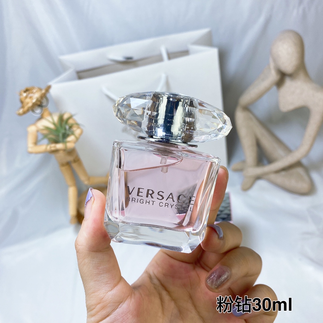 Versace perfume