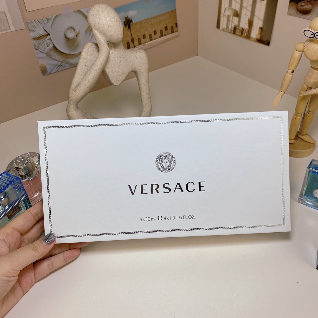 Versace perfume