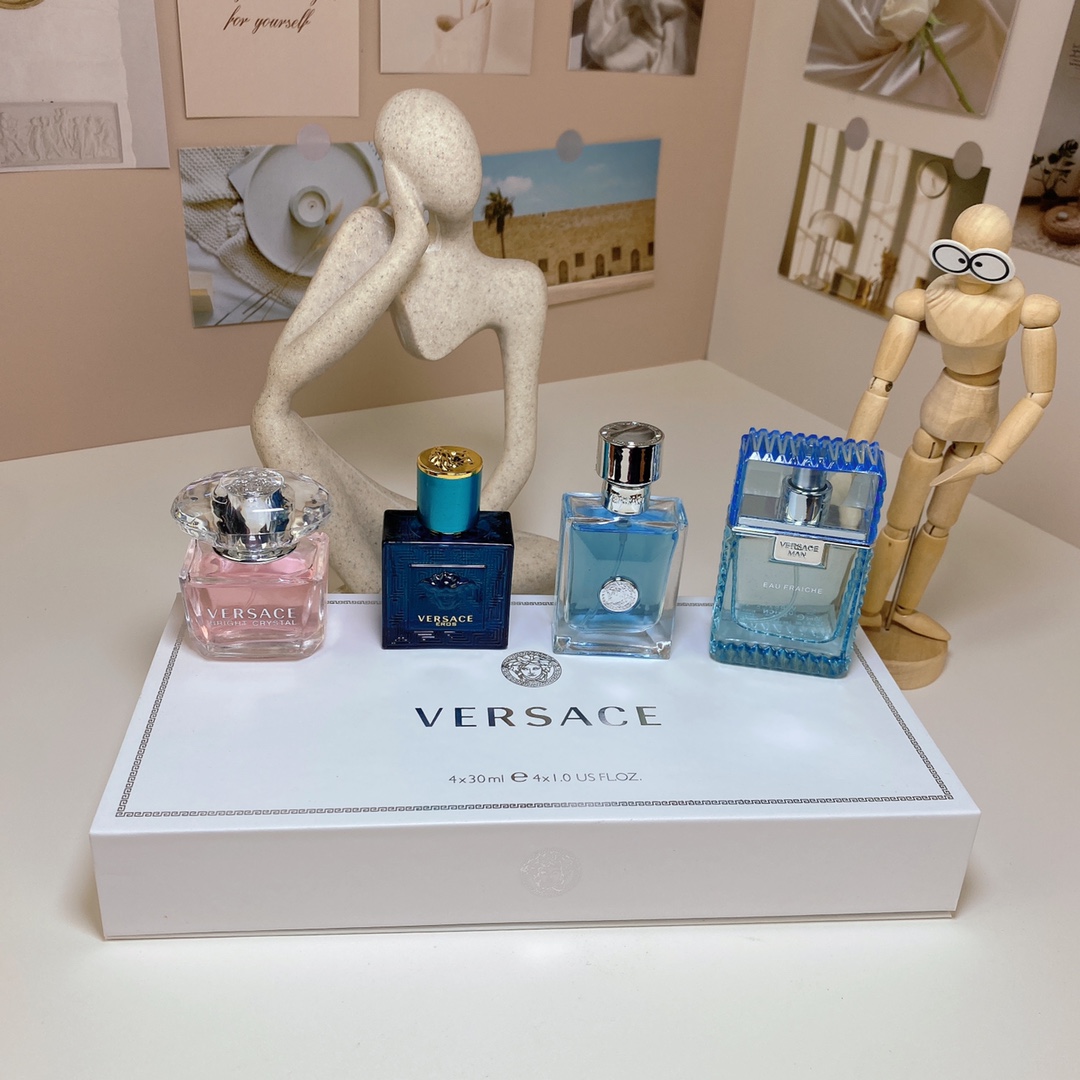 Versace perfume