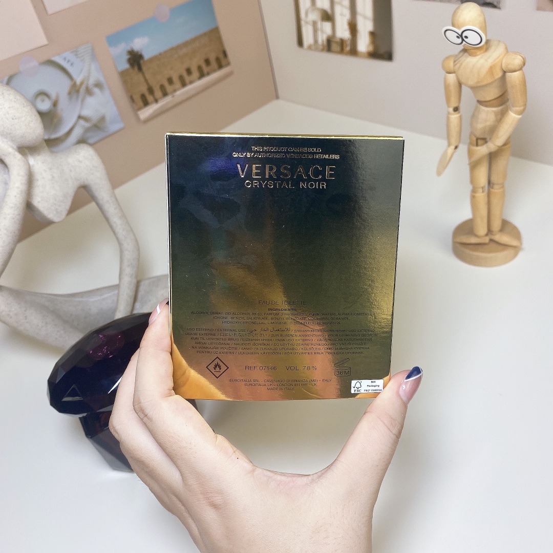 Versace perfume