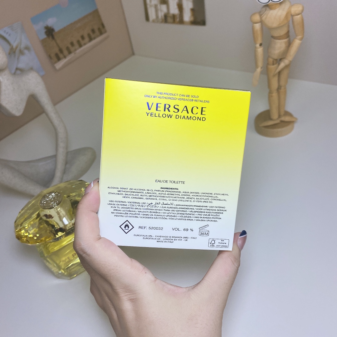 Versace perfume