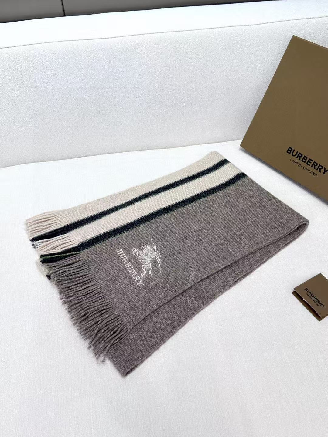 Burberry scarf