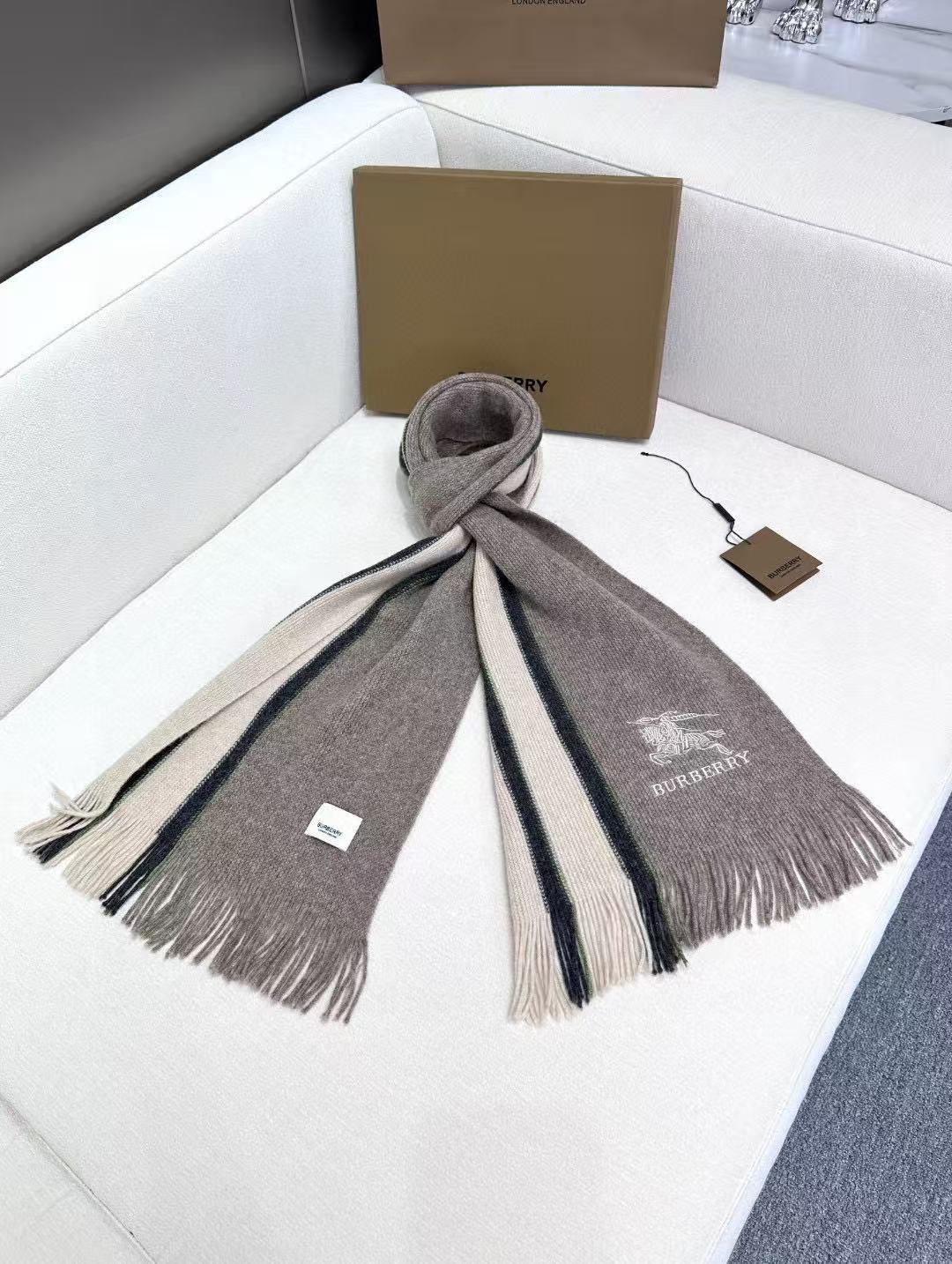 Burberry scarf