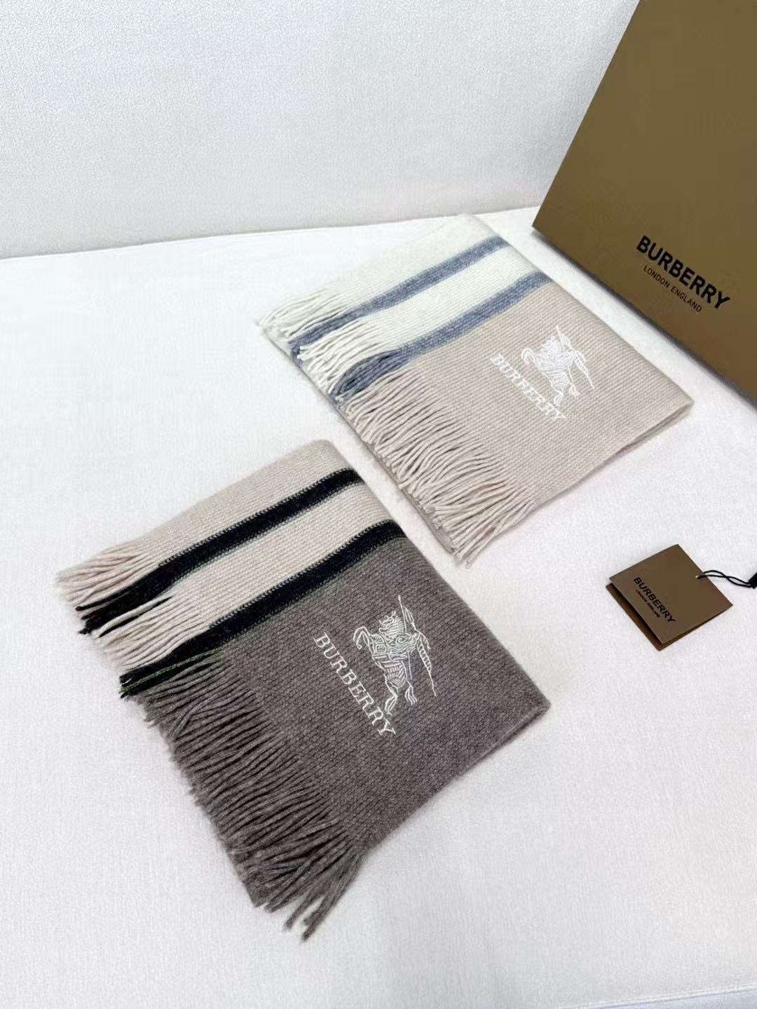 Burberry scarf