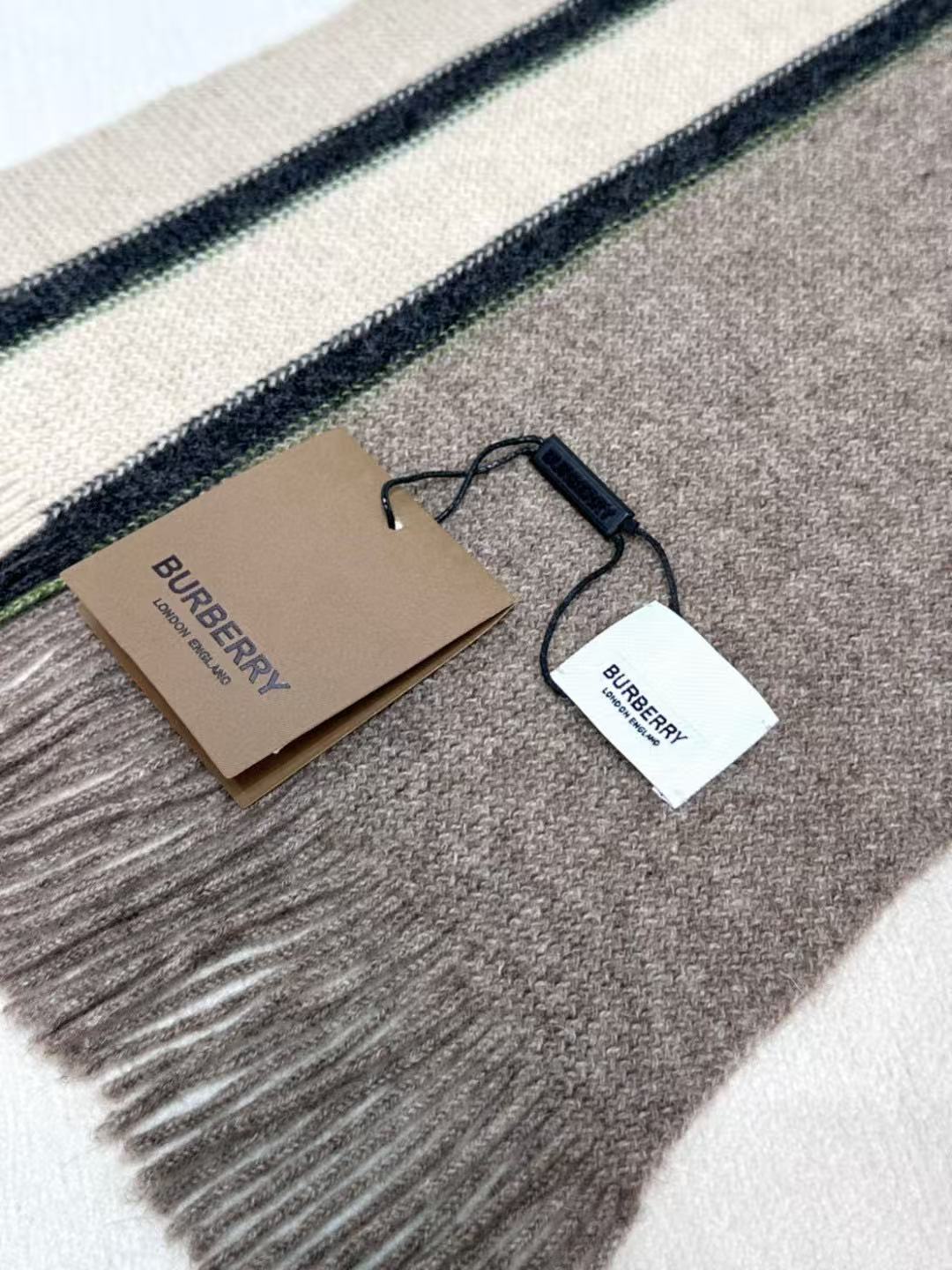 Burberry scarf